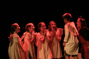 L’expressió dramàtica desenvolupa les capacitats de comunicació dels nens i nenes