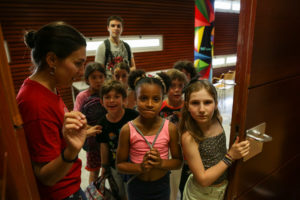 cursos regulars infants classes obertes el timbal escola teatre barcelona